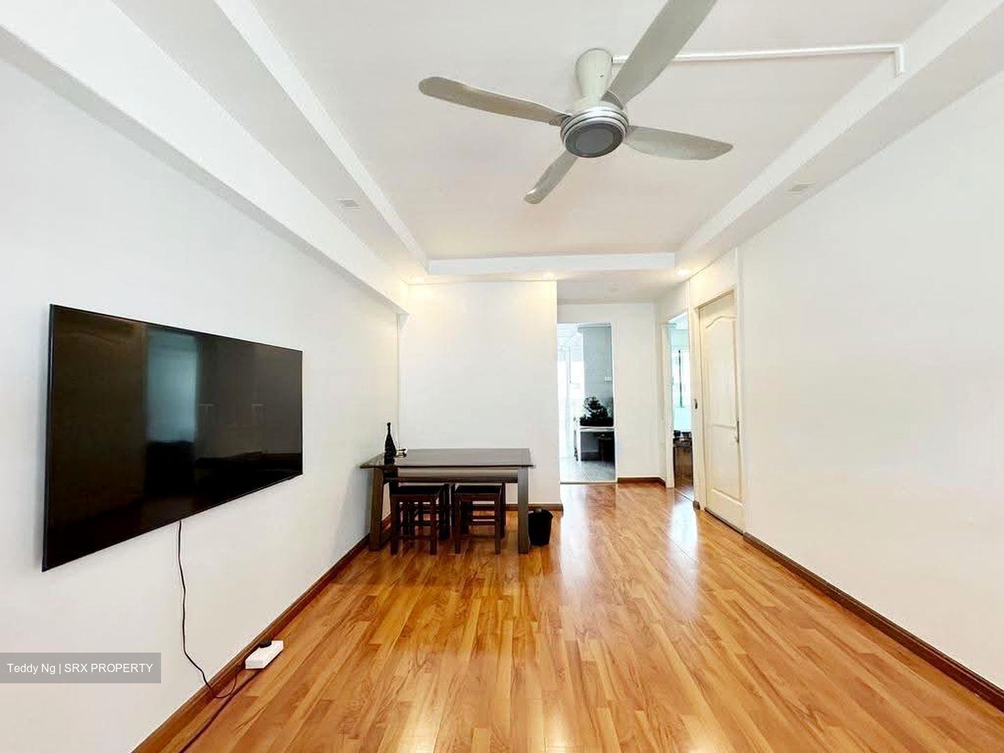 Blk 420 SUN PLAZA GARDENS (Tampines), HDB 3 Rooms #618155581